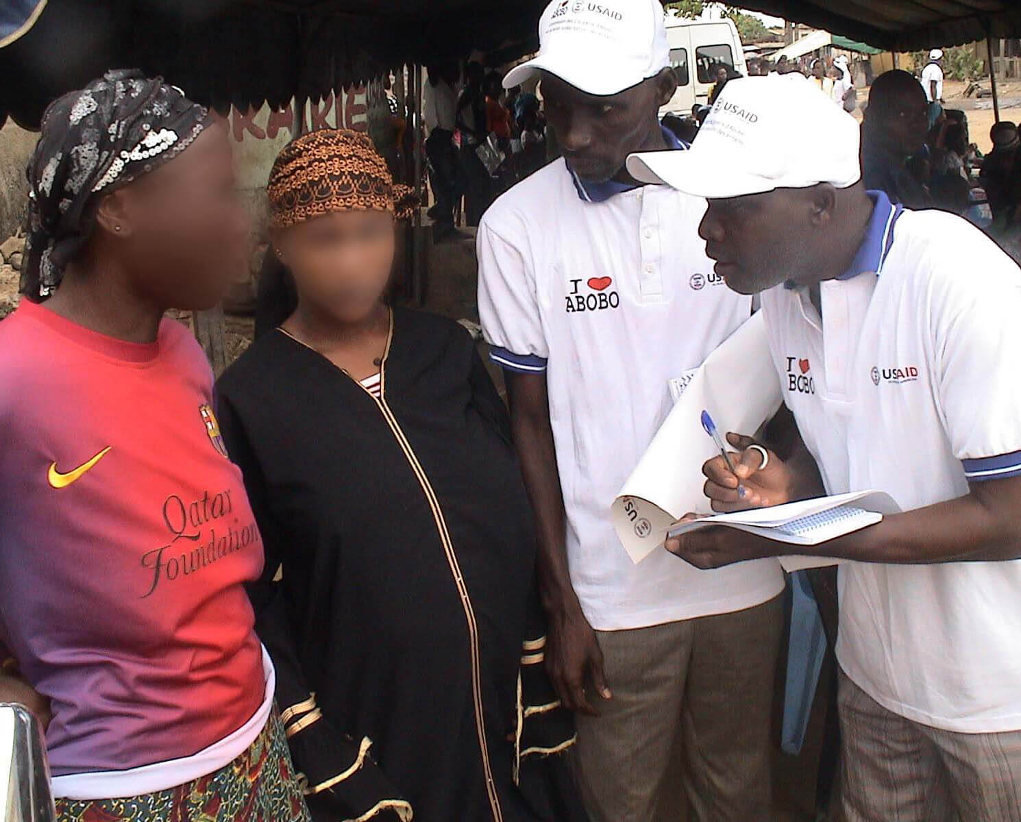 Agents en opération sur le terrain